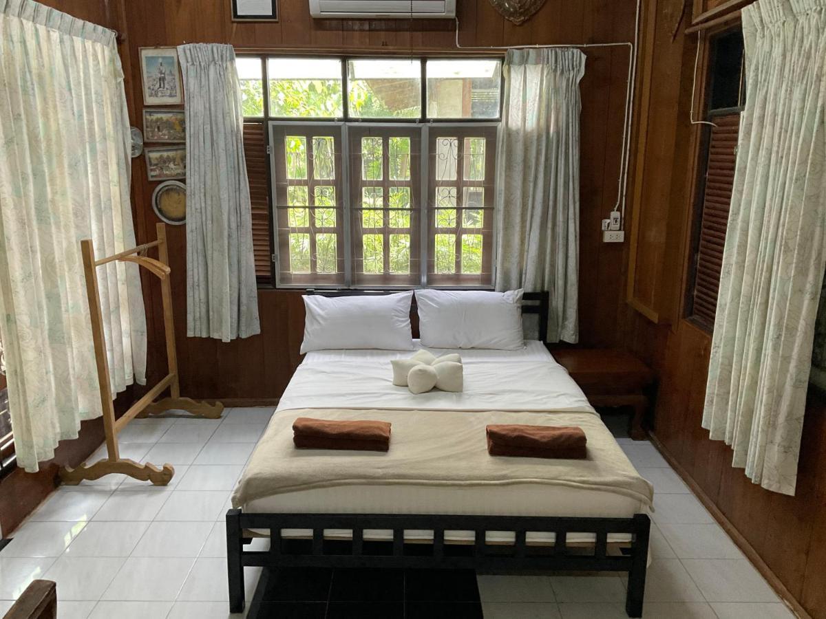 Kwanlah Homestay Landkreis Landkreis Mae Chaem Exterior foto